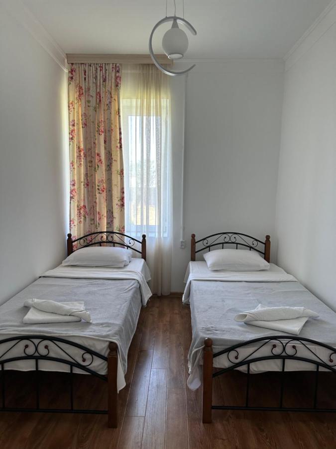 Leila'S Guest House Joqolo 외부 사진