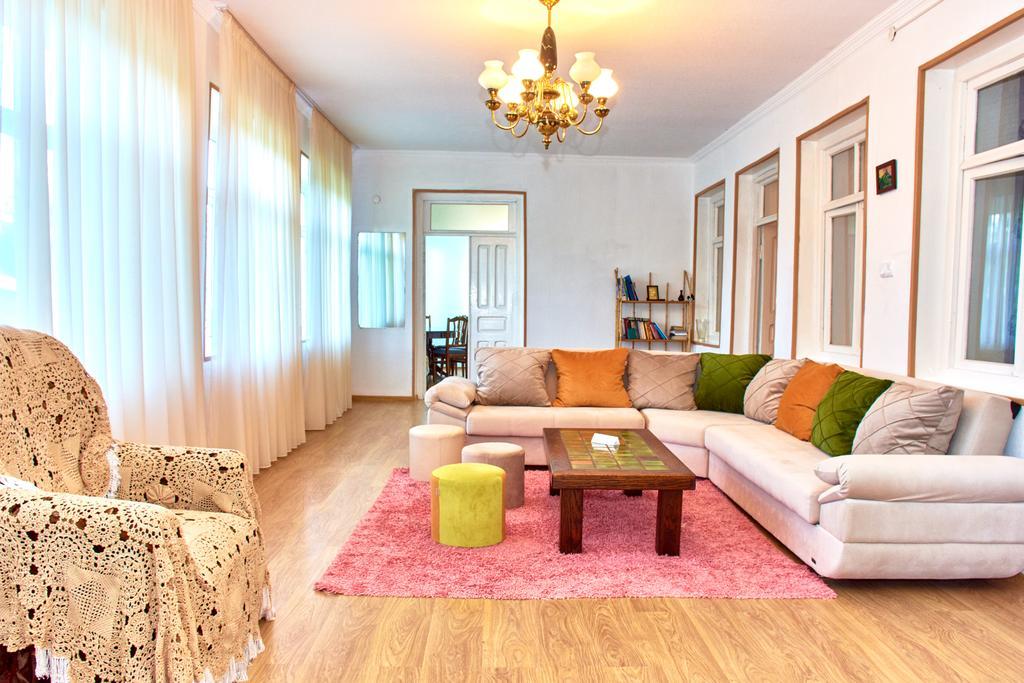 Leila'S Guest House Joqolo 외부 사진